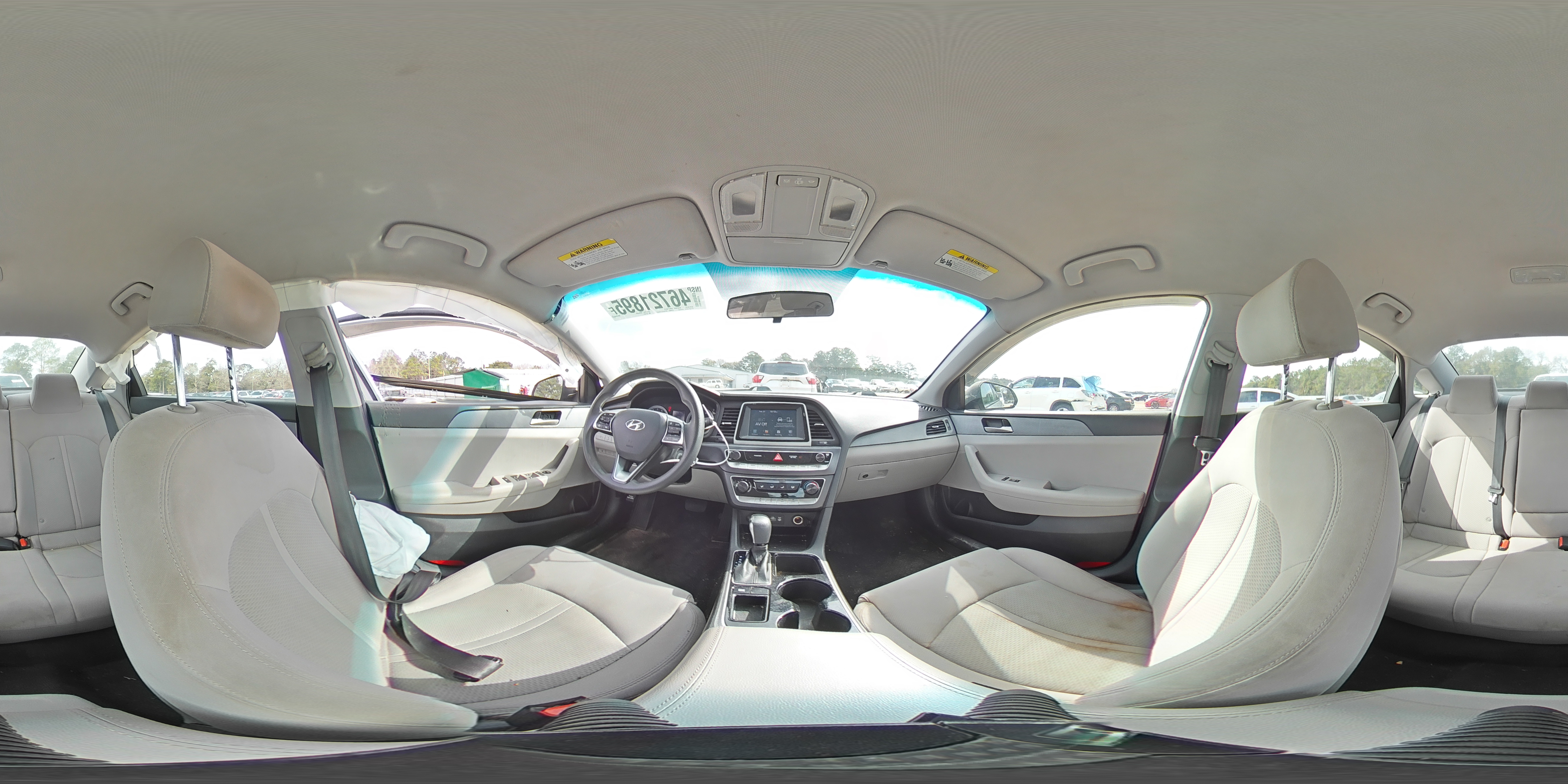 2018 Hyundai Sonata - Image 12