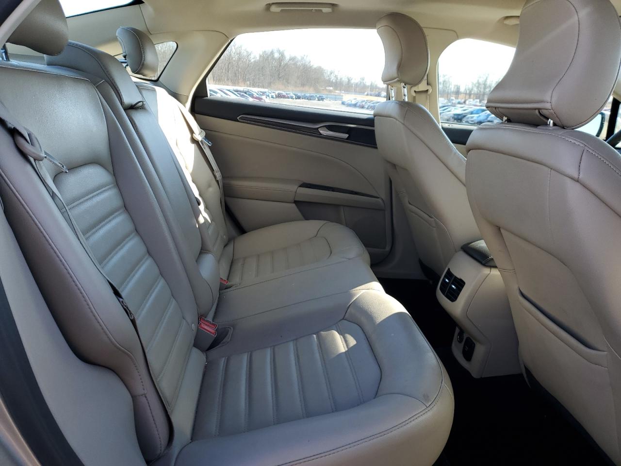 2017 Ford Fusion - Image 11
