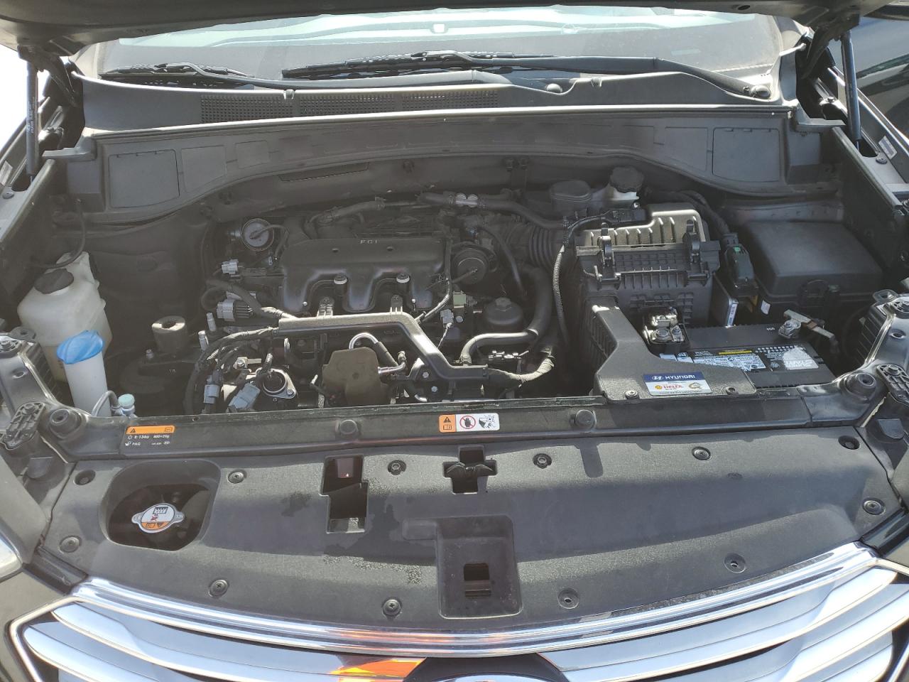 2013 Hyundai Santa Fe - Image 12