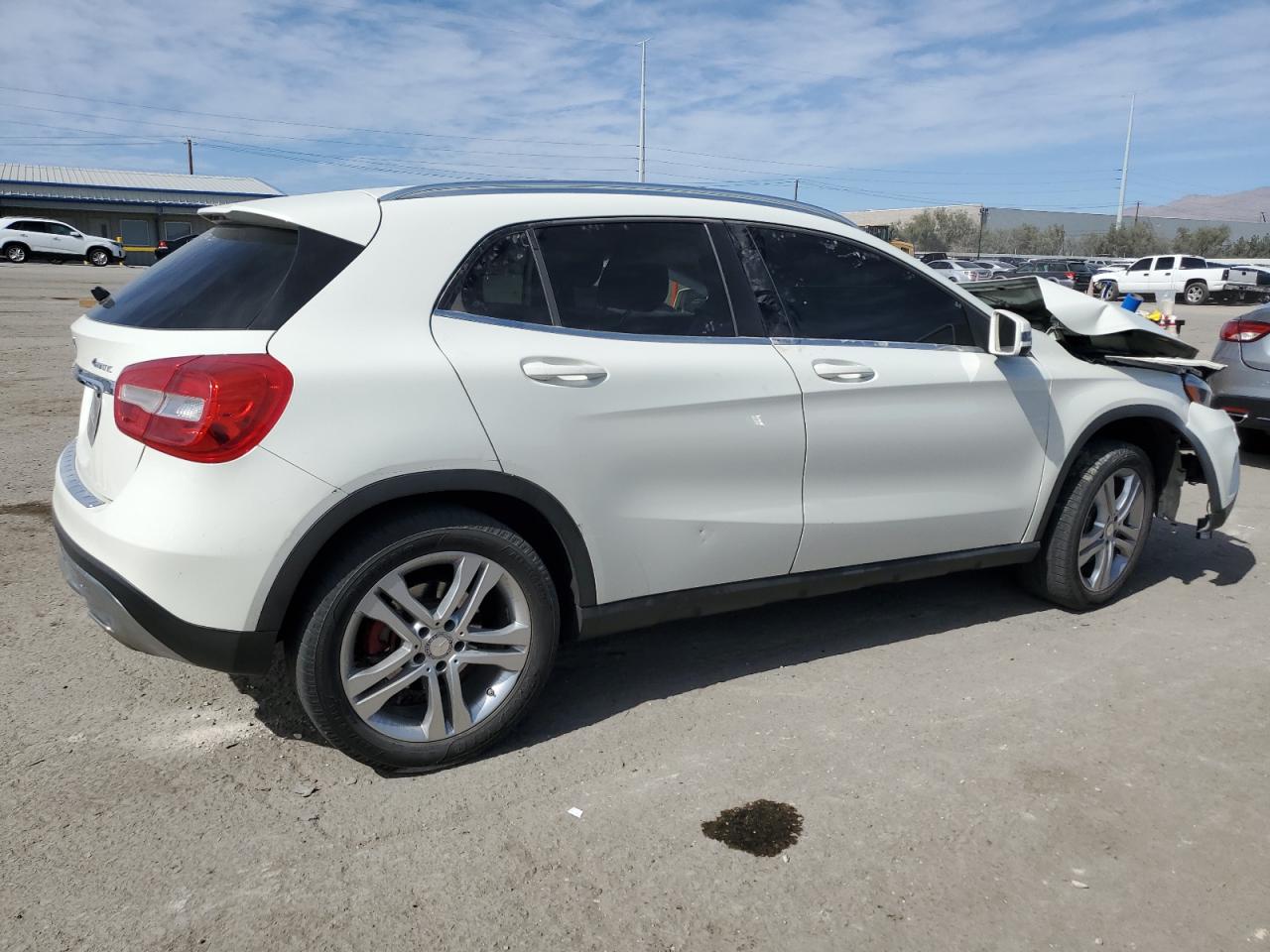 2015 Mercedes-Benz GLA-klasse - Image 3