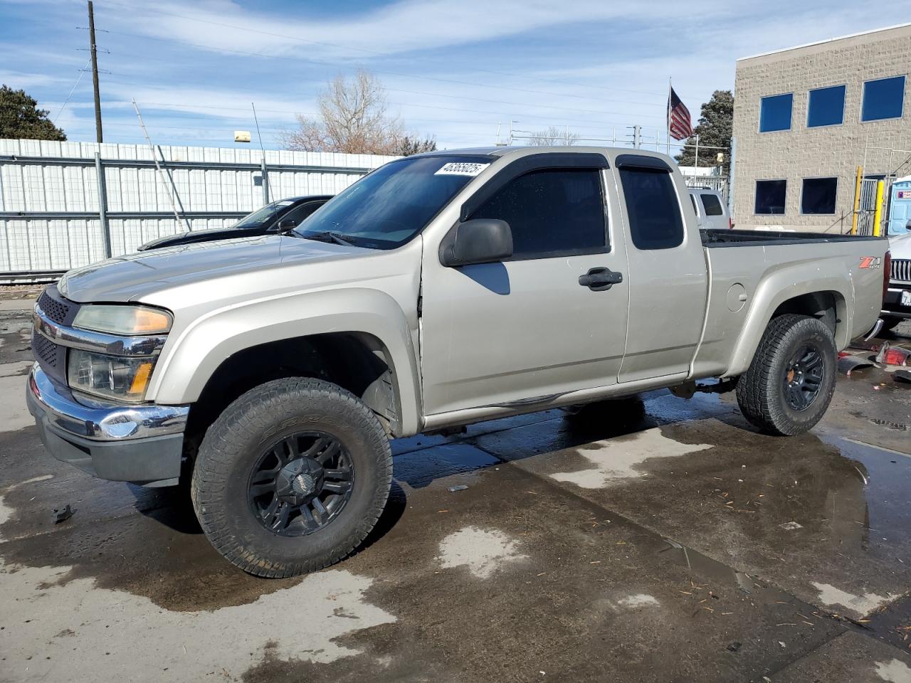 2004 Chevrolet Colorado - Image 1