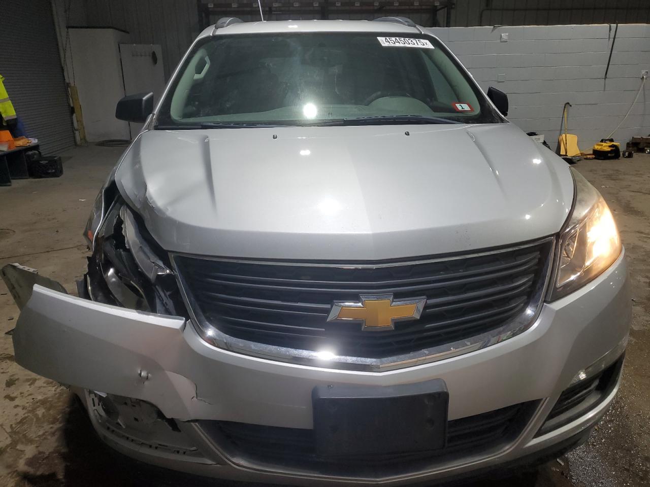 2016 Chevrolet Traverse - Image 5