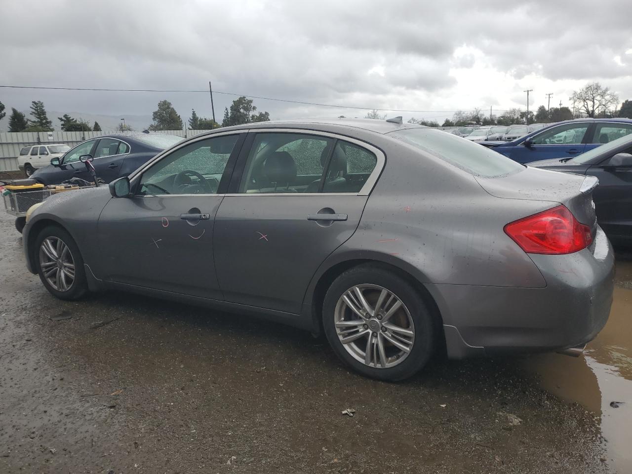 2013 Infiniti G - Image 2