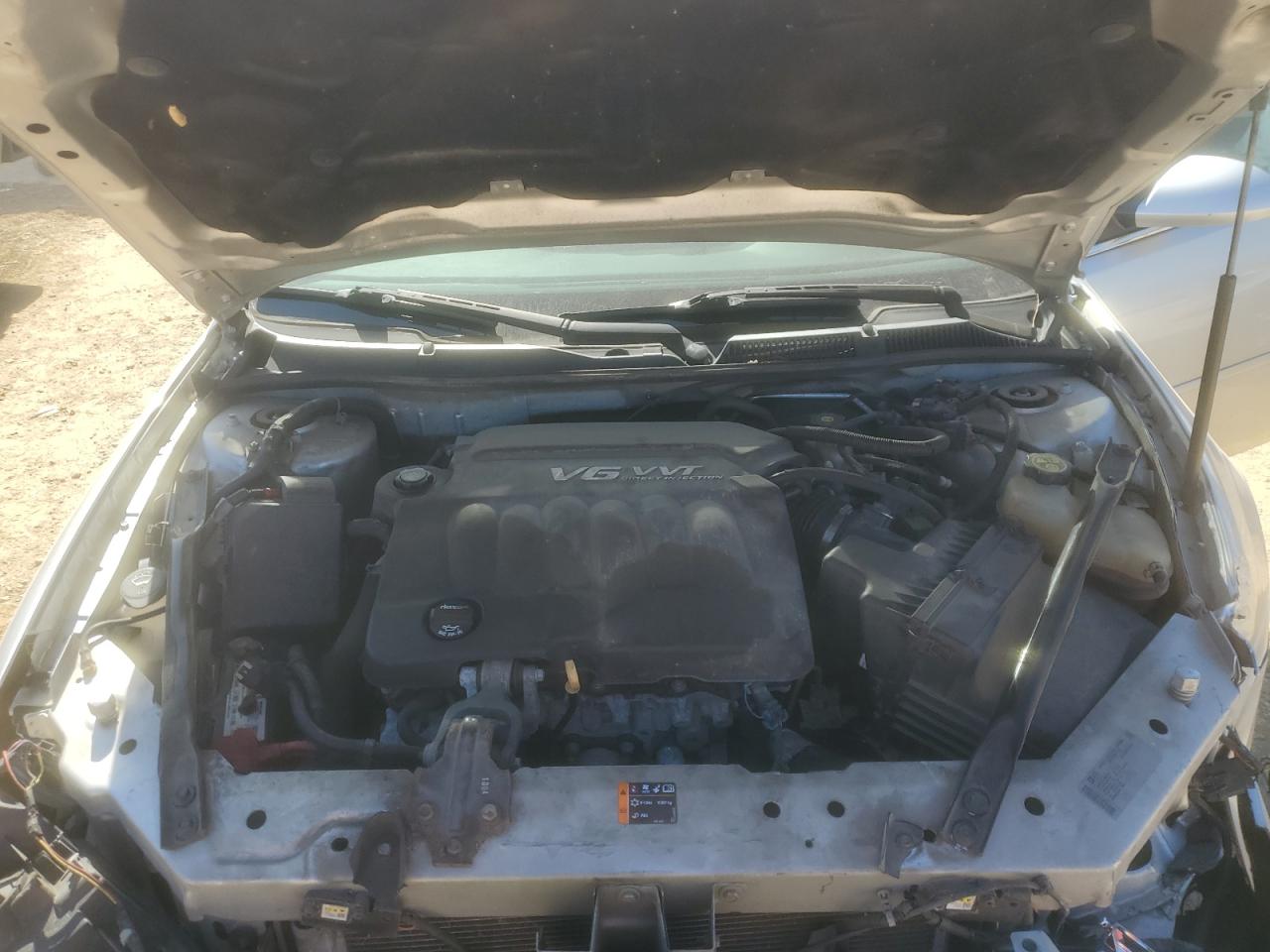 2014 Chevrolet Impala - Image 12