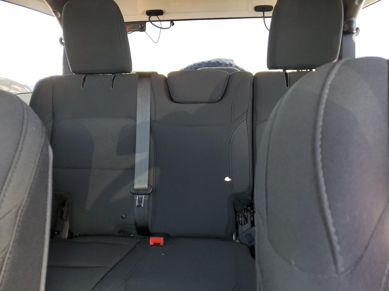 2018 Jeep Wrangler - Image 10