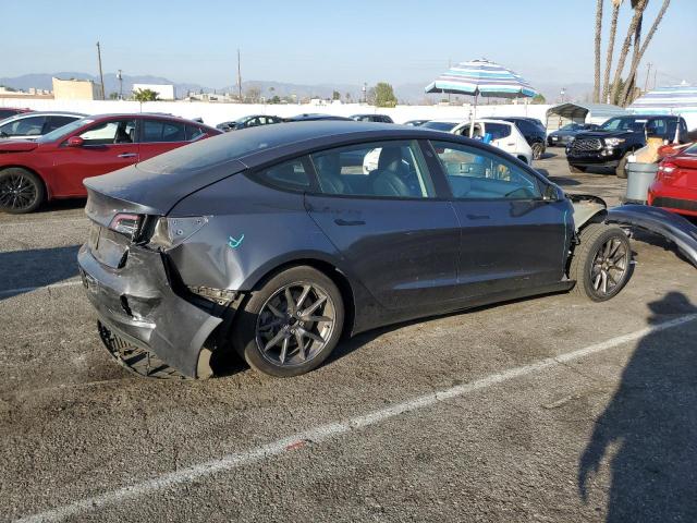  TESLA MODEL 3 2023 Серебристый