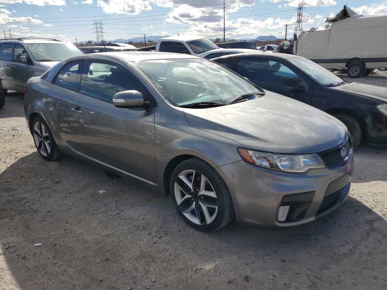 2010 Kia Forte - Image 4