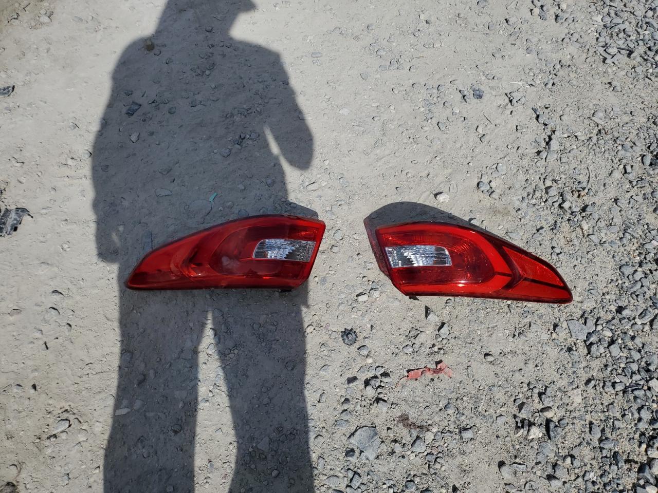 2015 Hyundai Sonata - Image 14