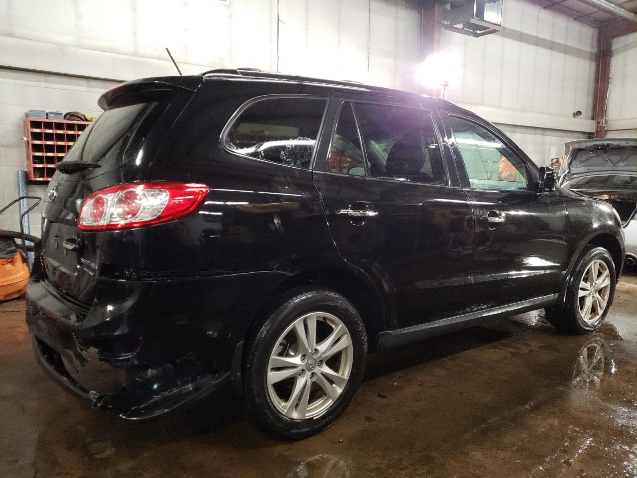 2011 Hyundai Santa Fe - Image 3