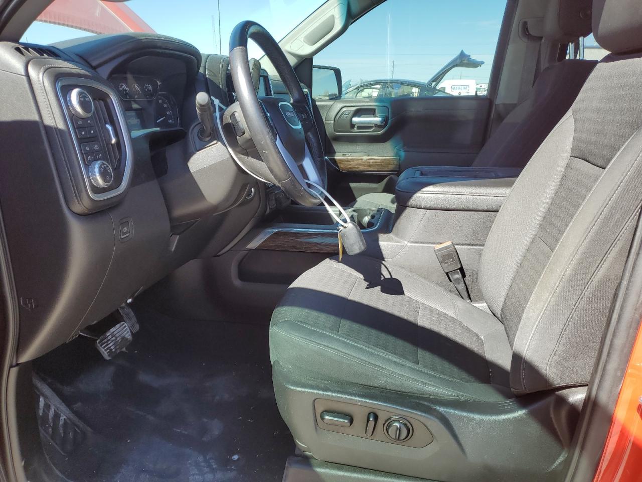 2021 GMC Sierra - Image 7