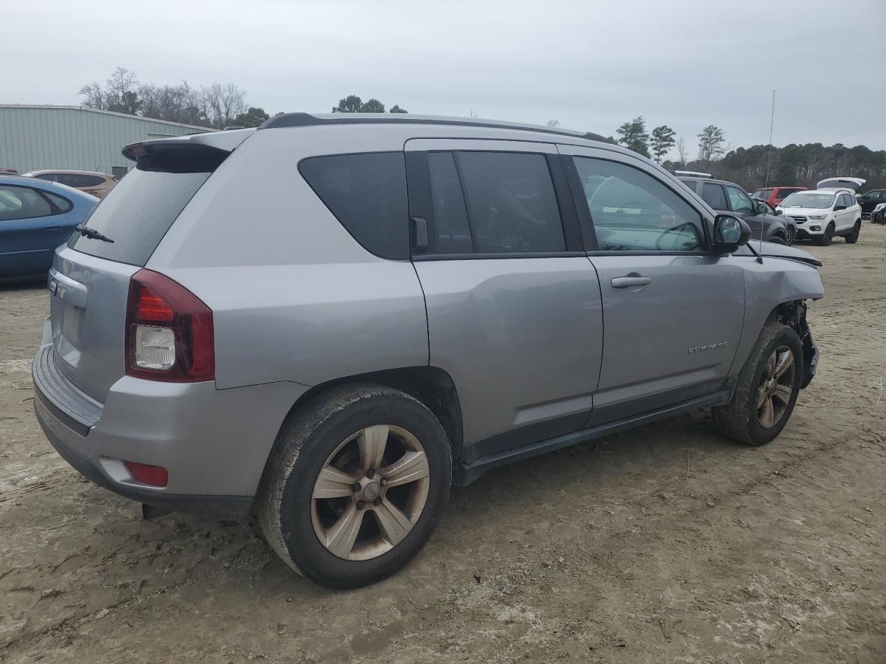 2016 Jeep Compass - Image 3