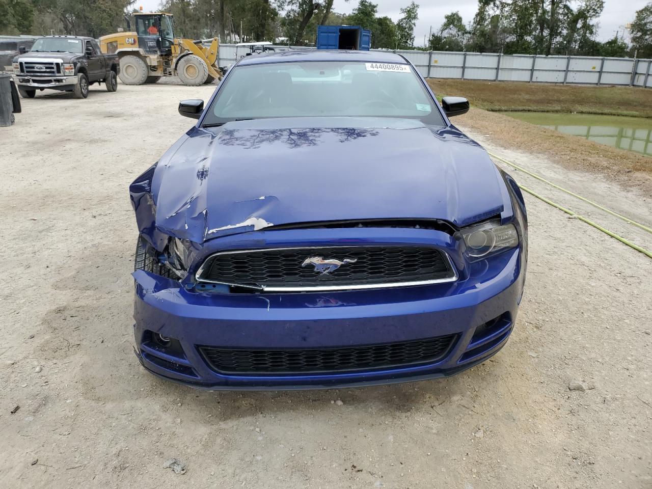 2014 Ford Mustang - Image 5