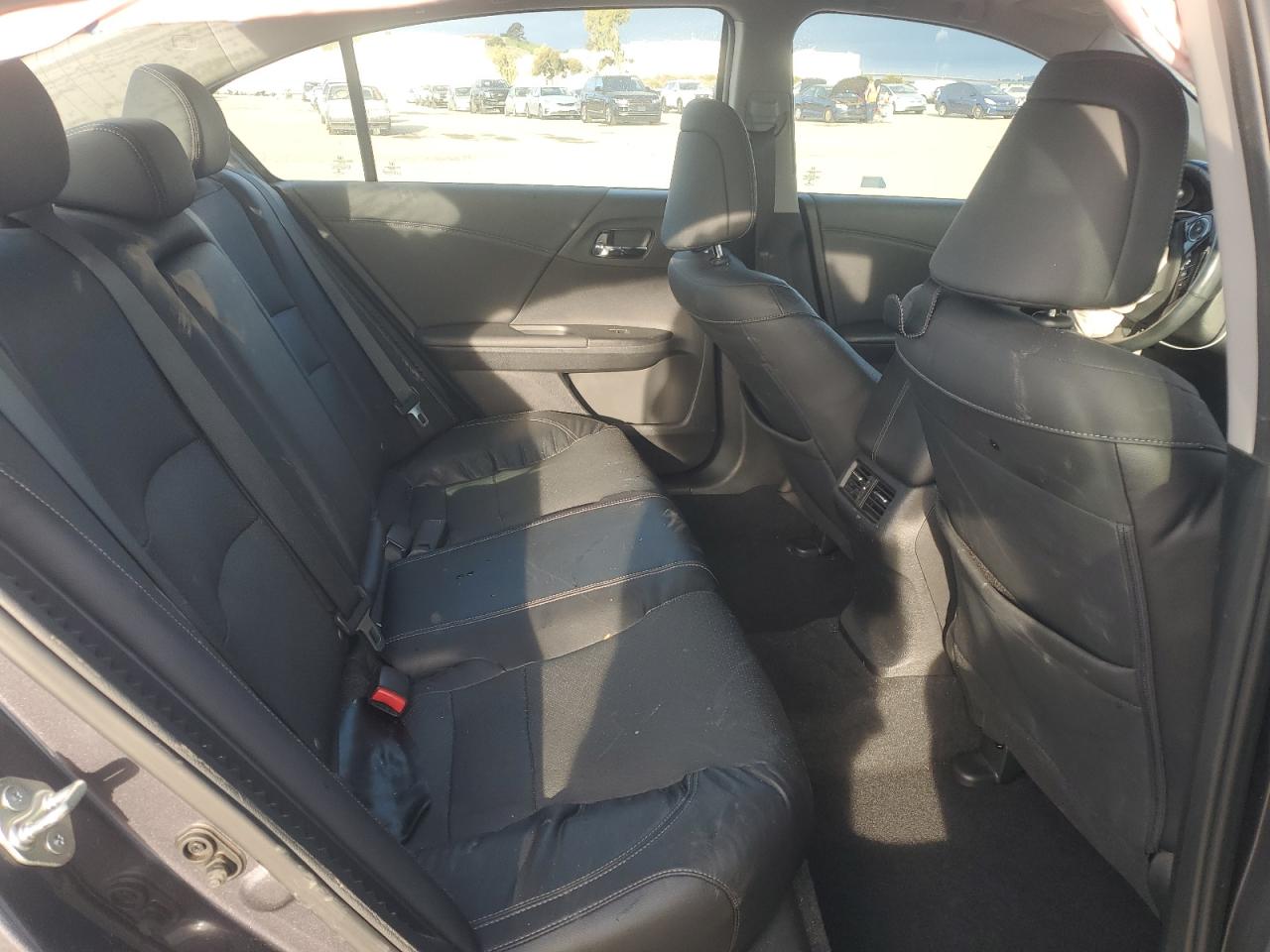 2015 Honda Accord - Image 11