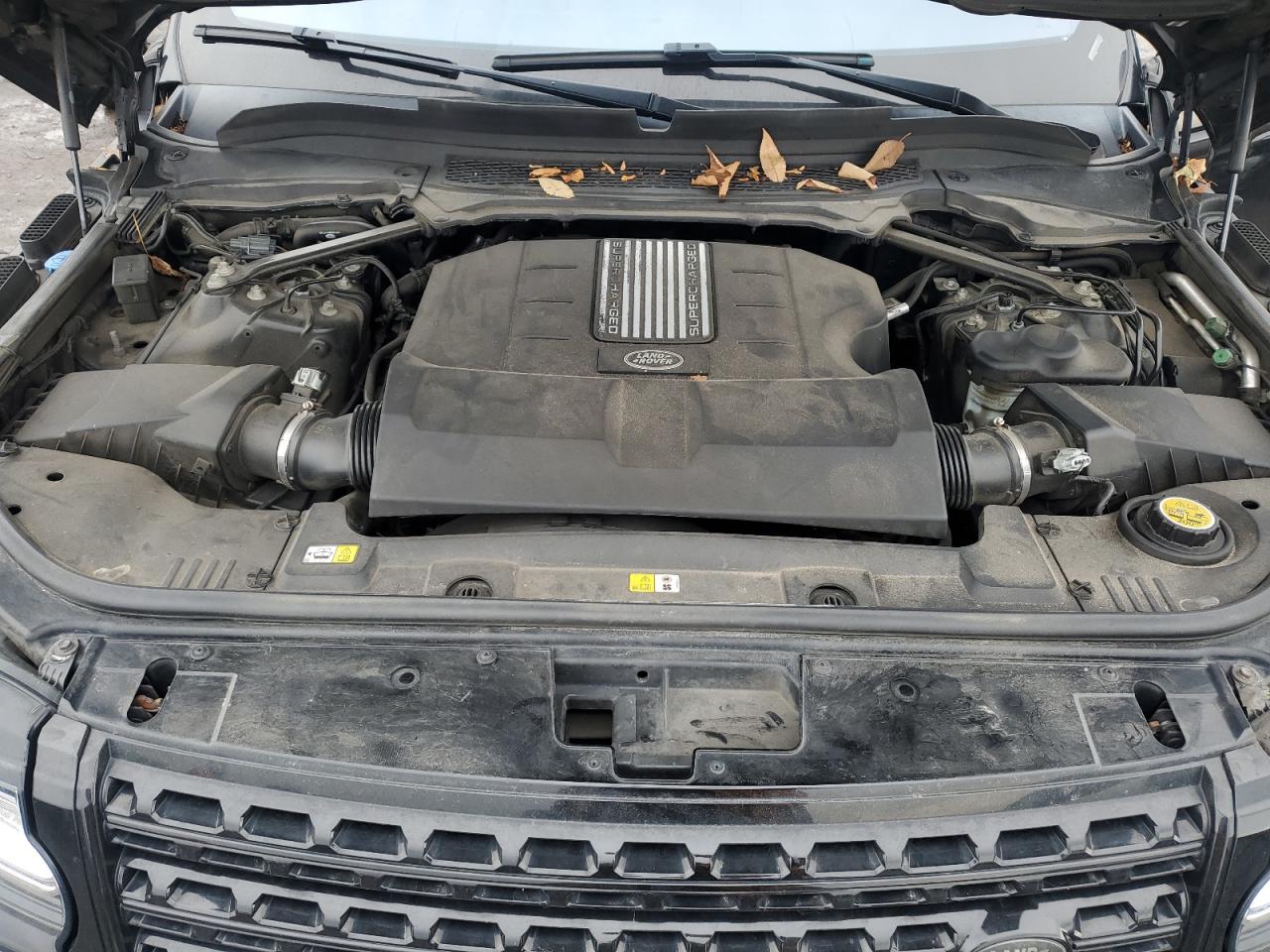 2017 Land Rover Range Rover - Image 12