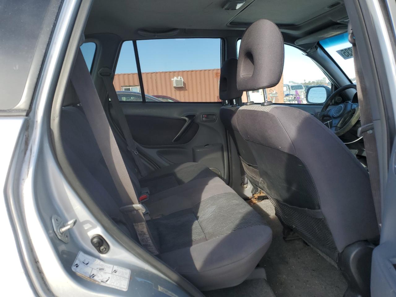 2002 Toyota RAV 4 - Image 11