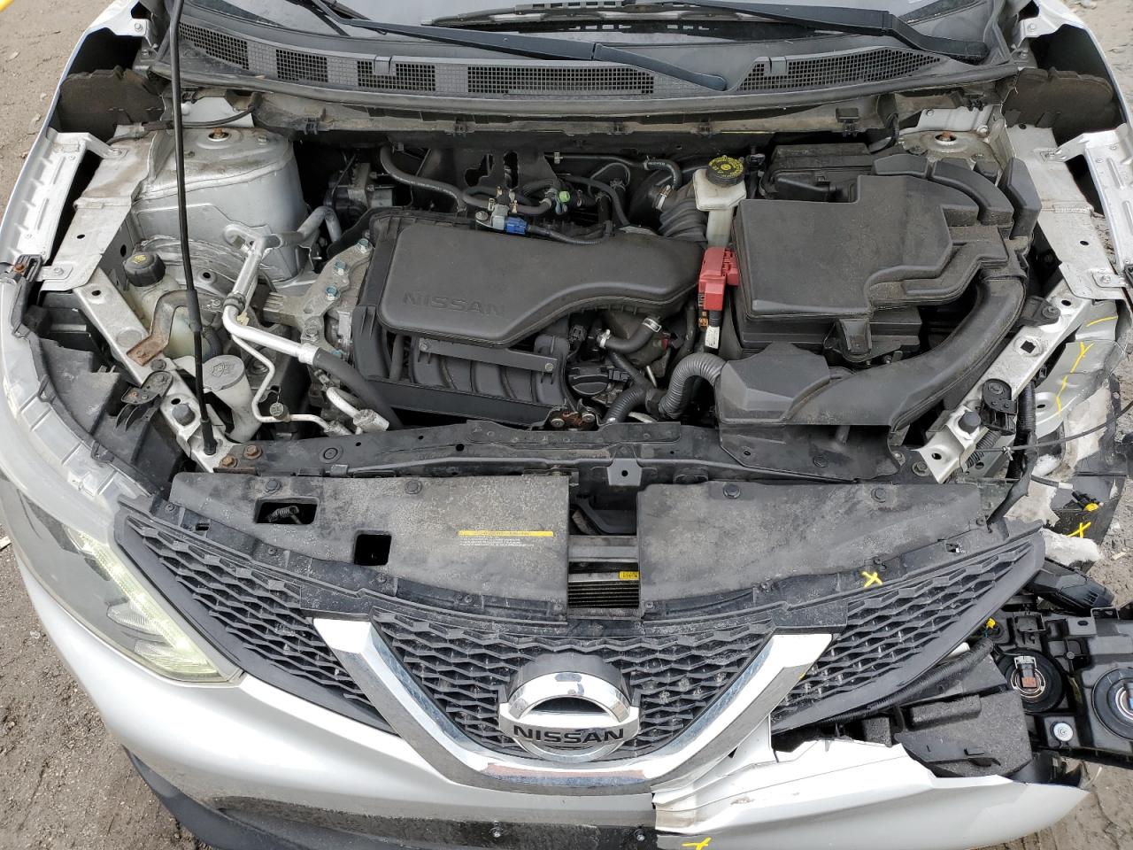 2017 Nissan Rogue - Image 12