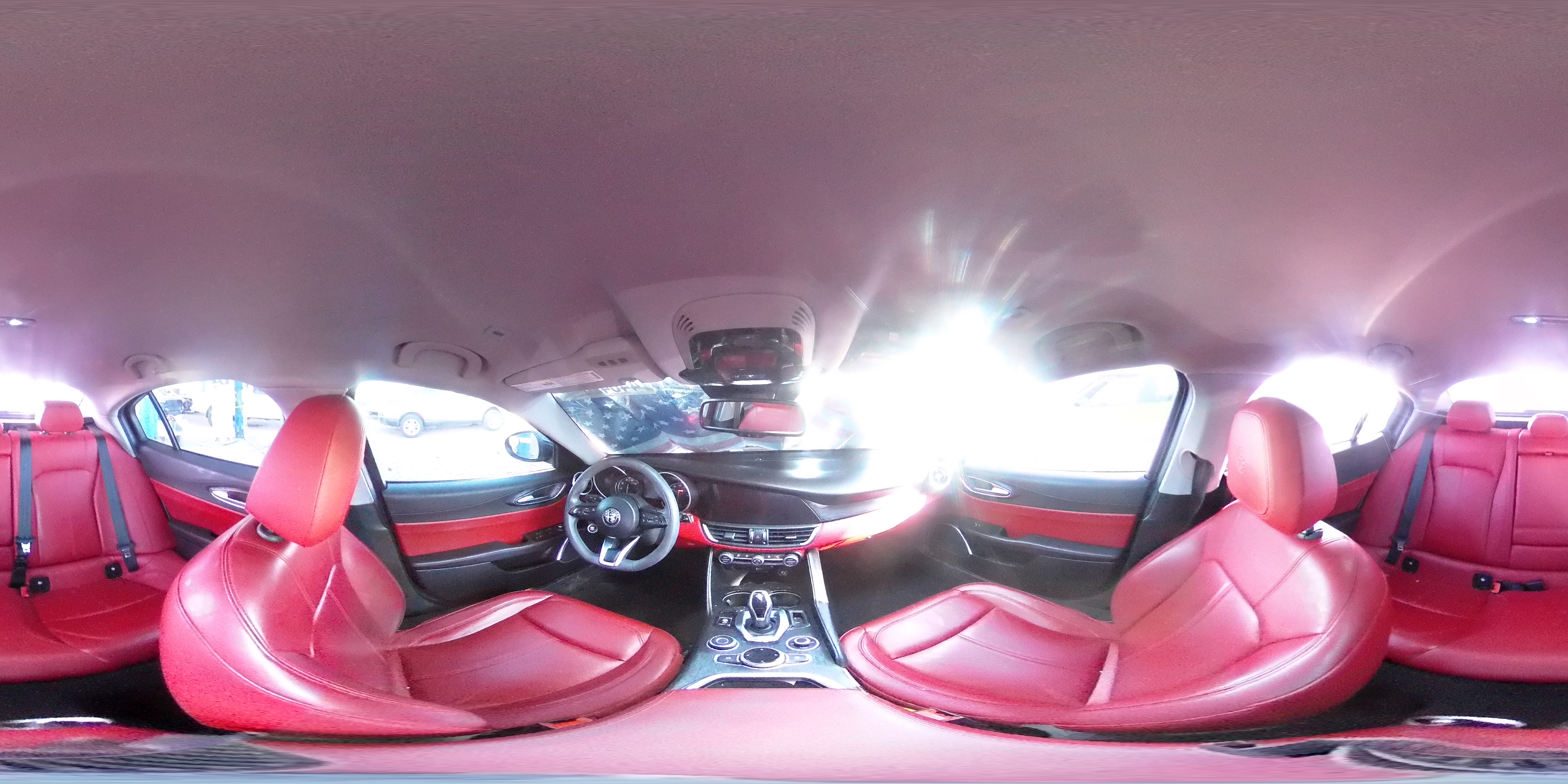 2020 Alfa Romeo Giulia - Image 13