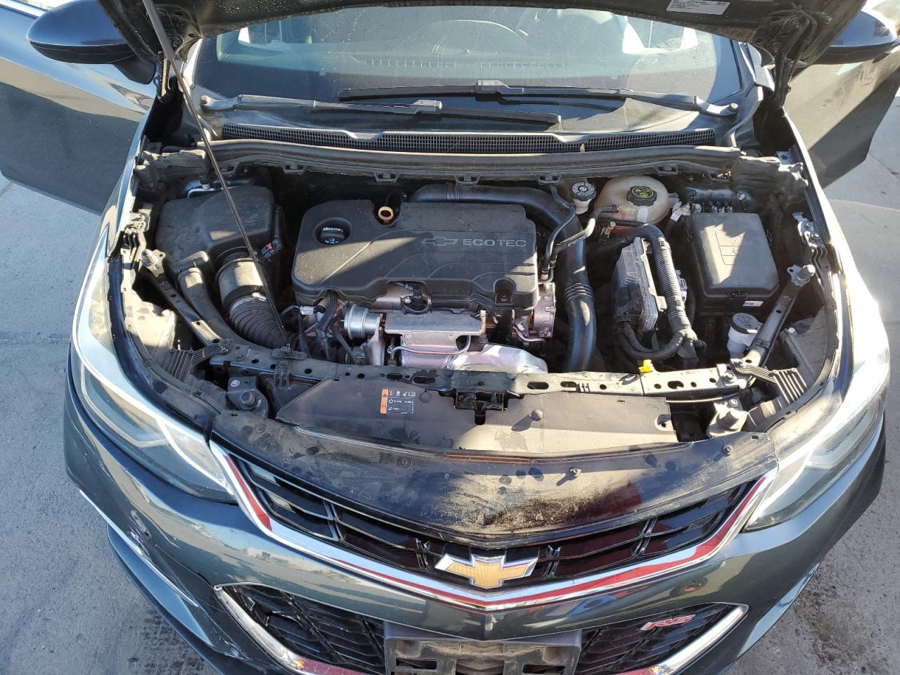 2017 Chevrolet Cruze - Image 11