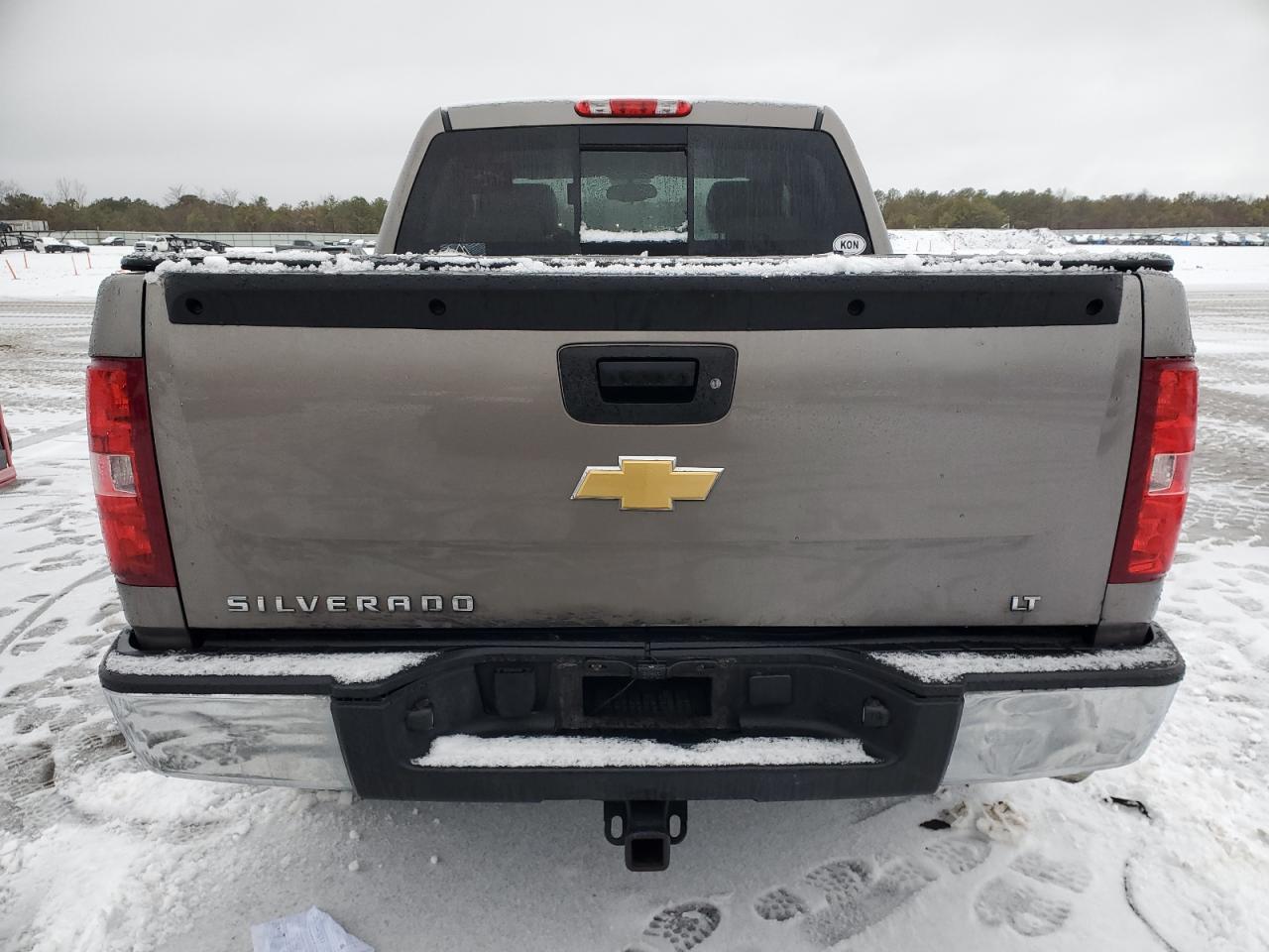 2012 Chevrolet Silverado - Image 6