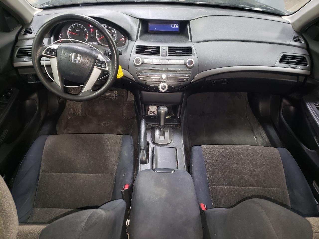 2010 Honda Accord - Image 8