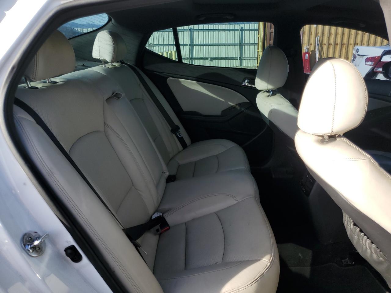2013 Kia Optima - Image 10
