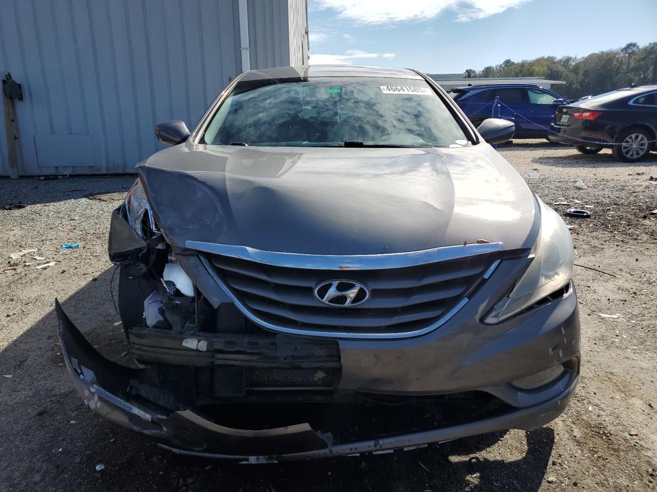 2013 Hyundai Sonata - Image 5