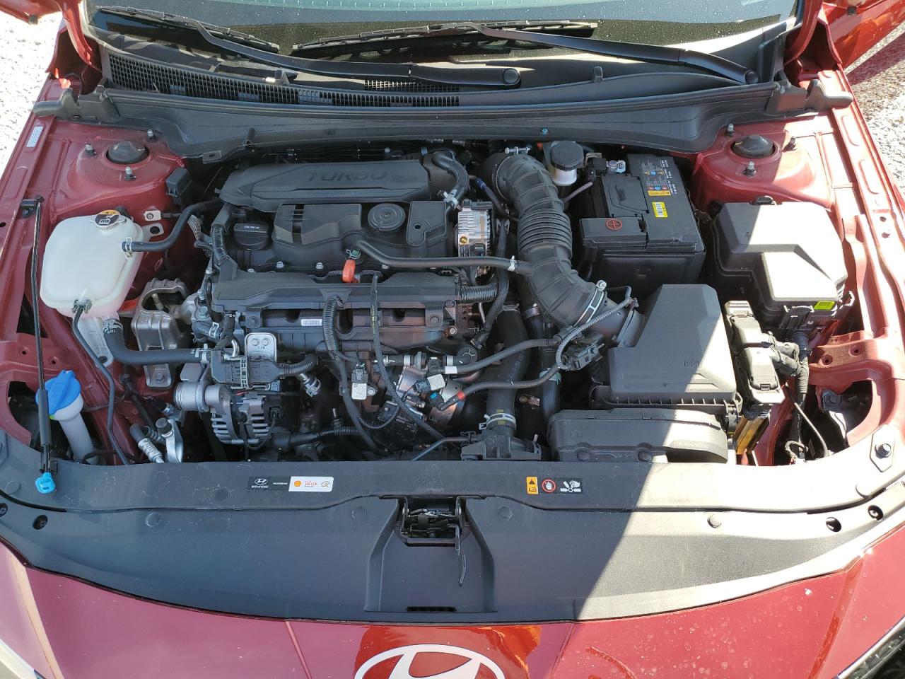 2024 Hyundai Elantra - Image 11