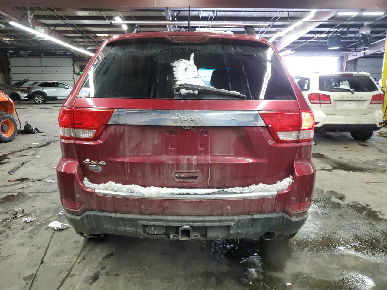 2012 Jeep Grand Cherokee - Image 6