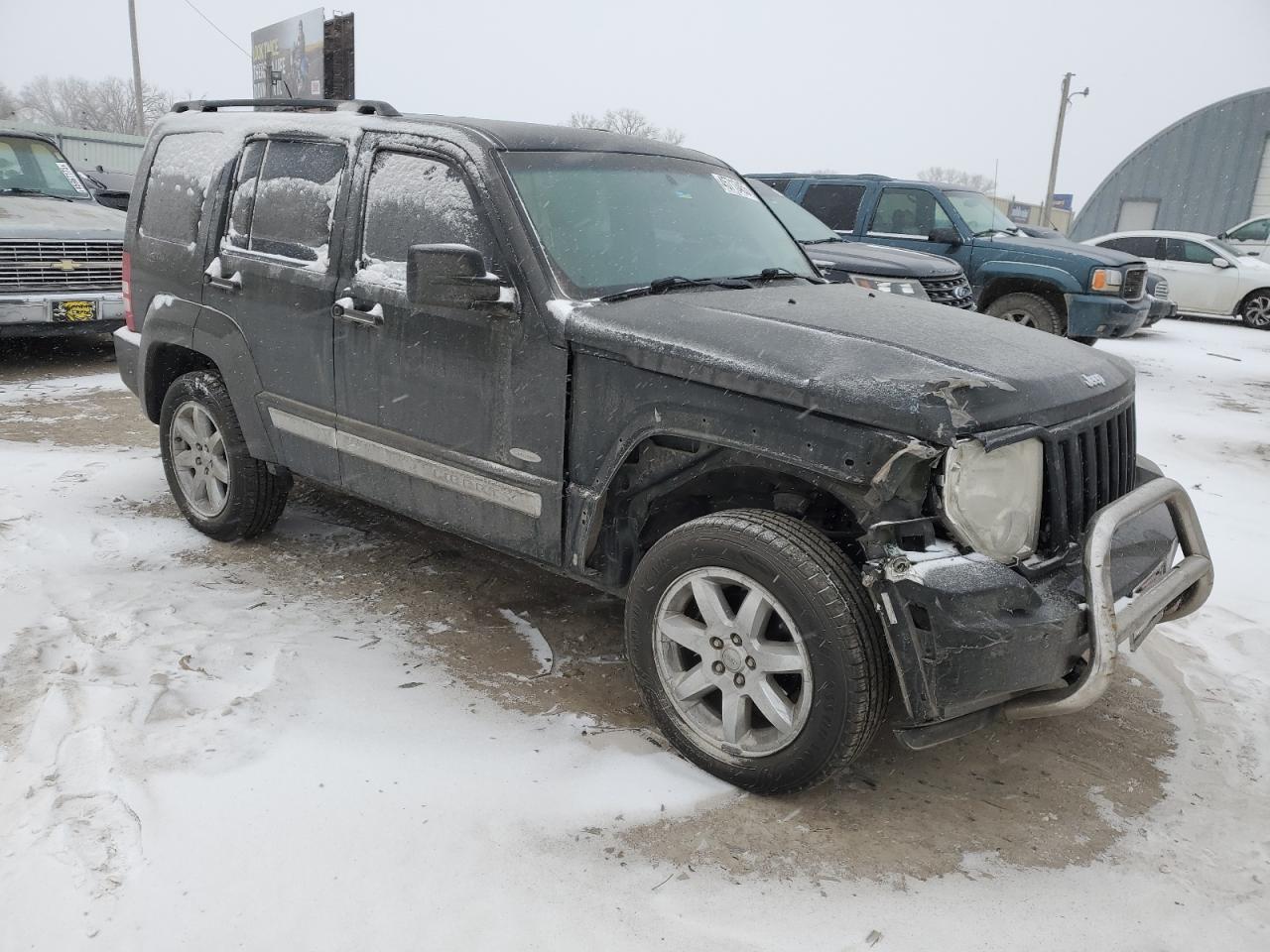 2012 Jeep Liberty (North America) - Image 4