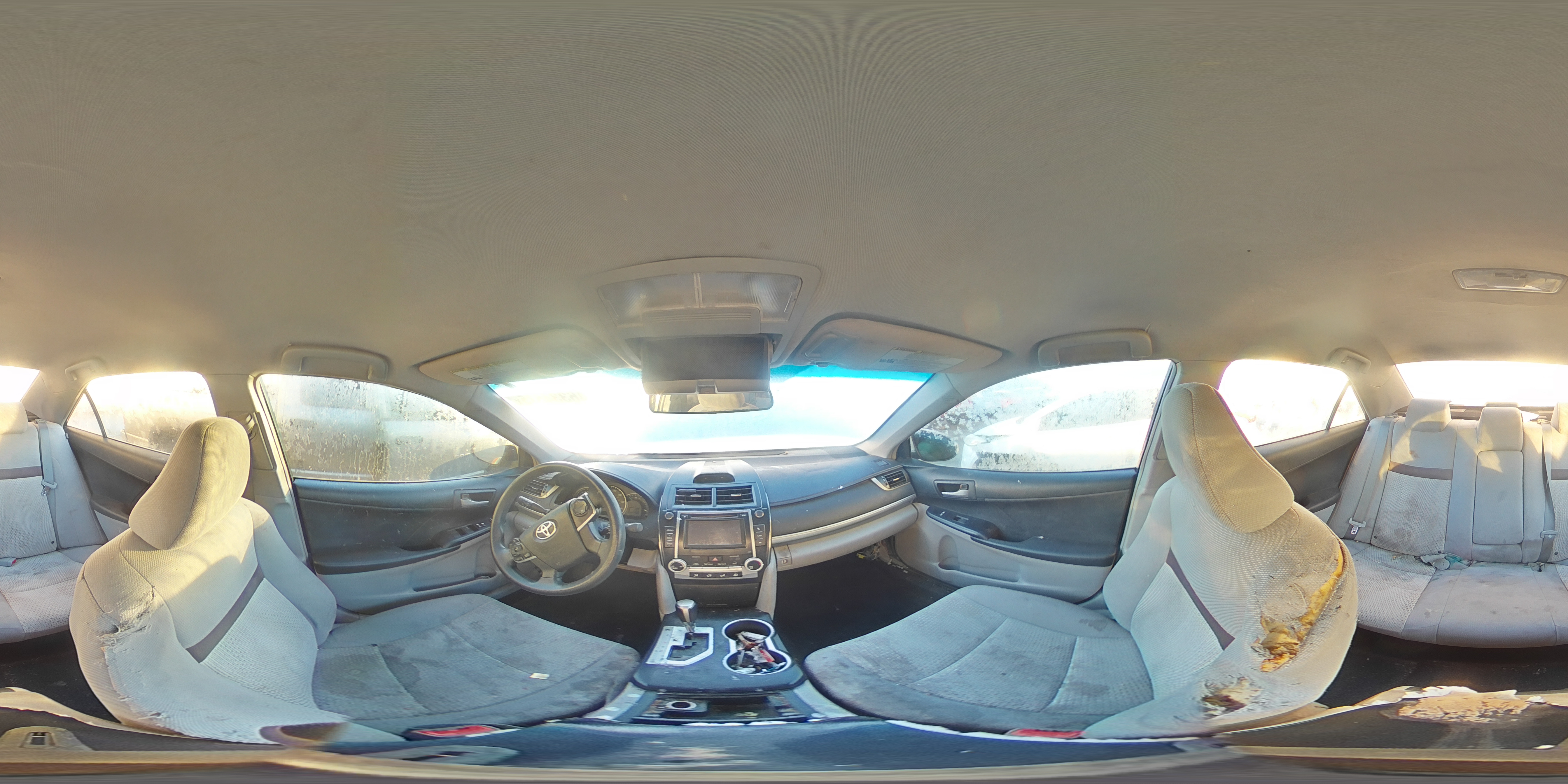 2012 Toyota Camry - Image 13