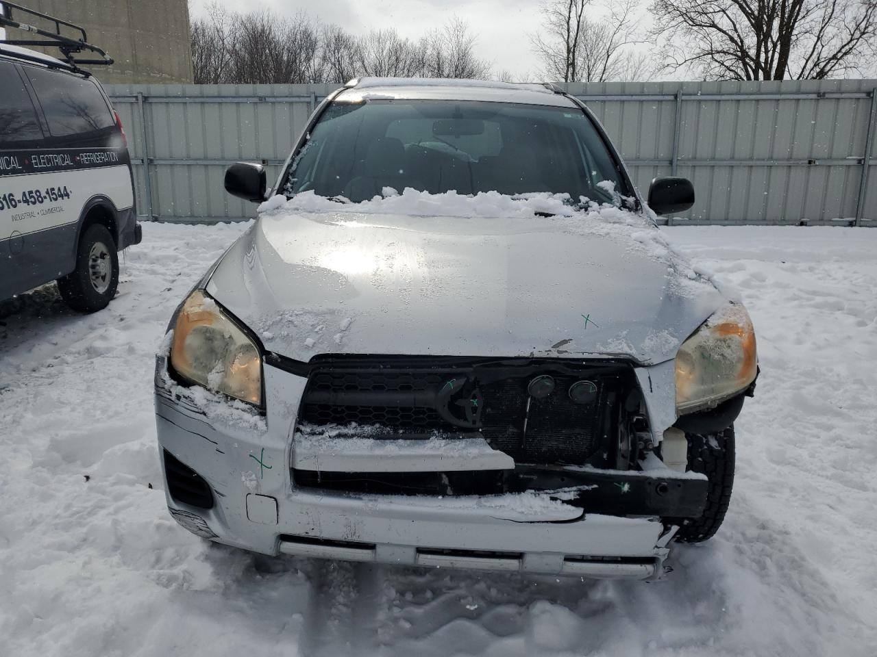 2010 Toyota RAV 4 - Image 5