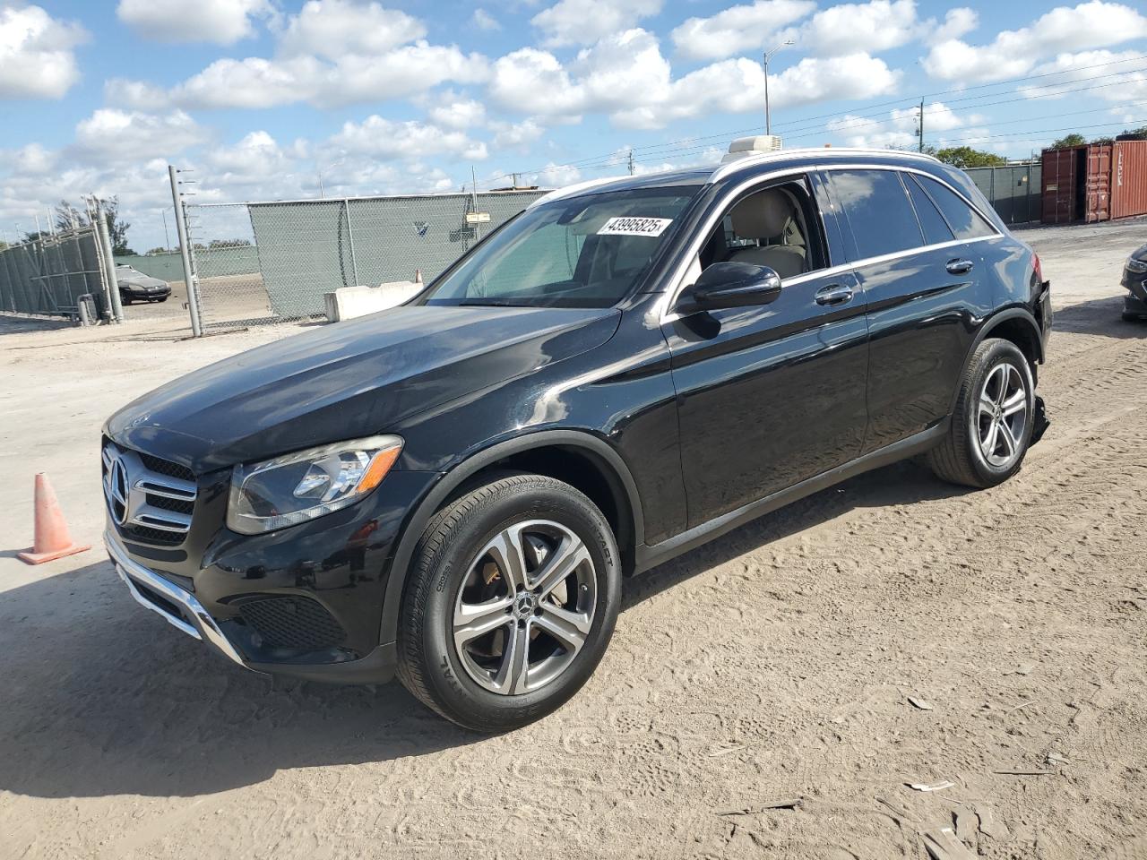 2018 Mercedes-Benz GLC - Image 1