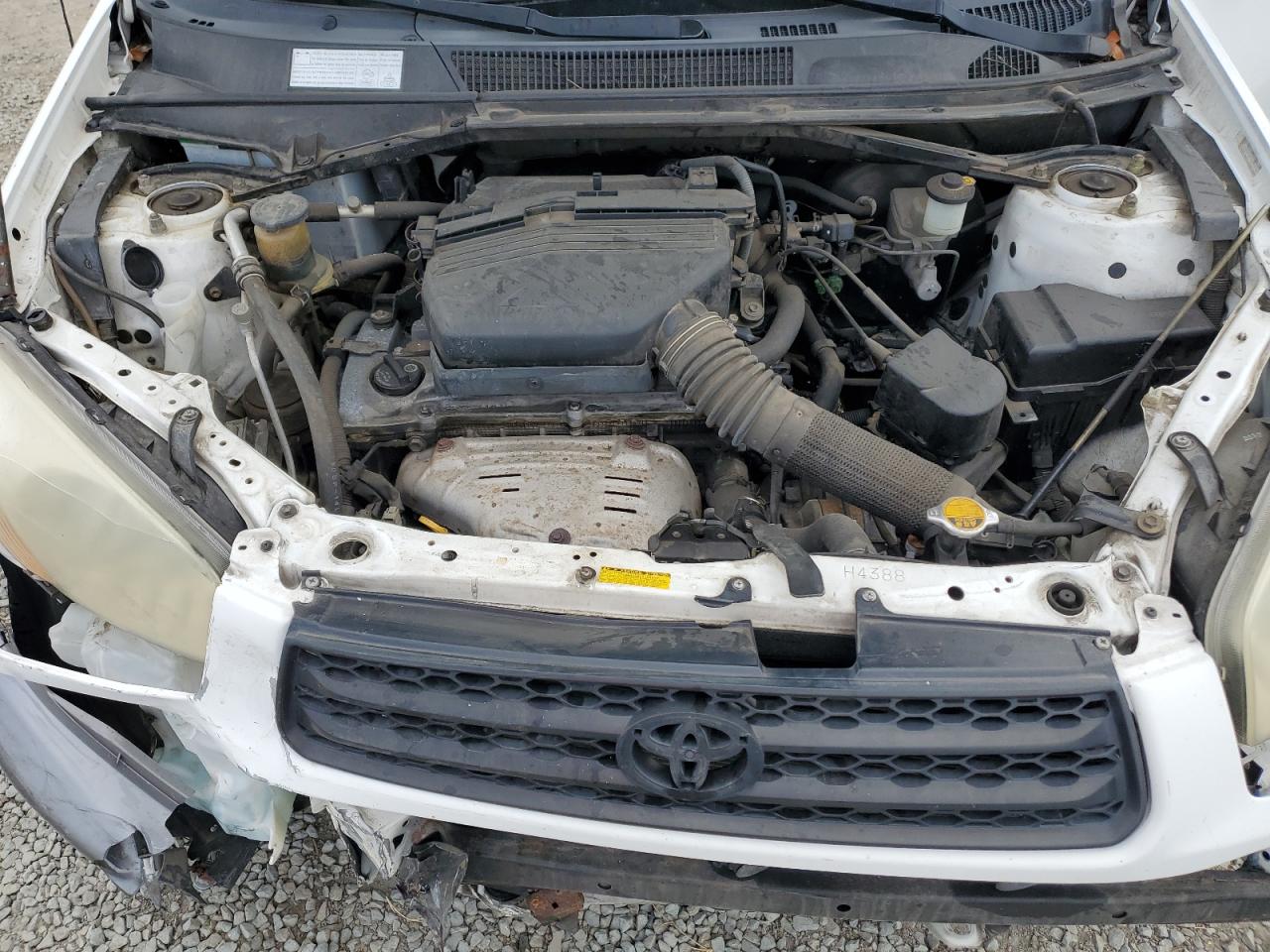 2002 Toyota RAV 4 - Image 12