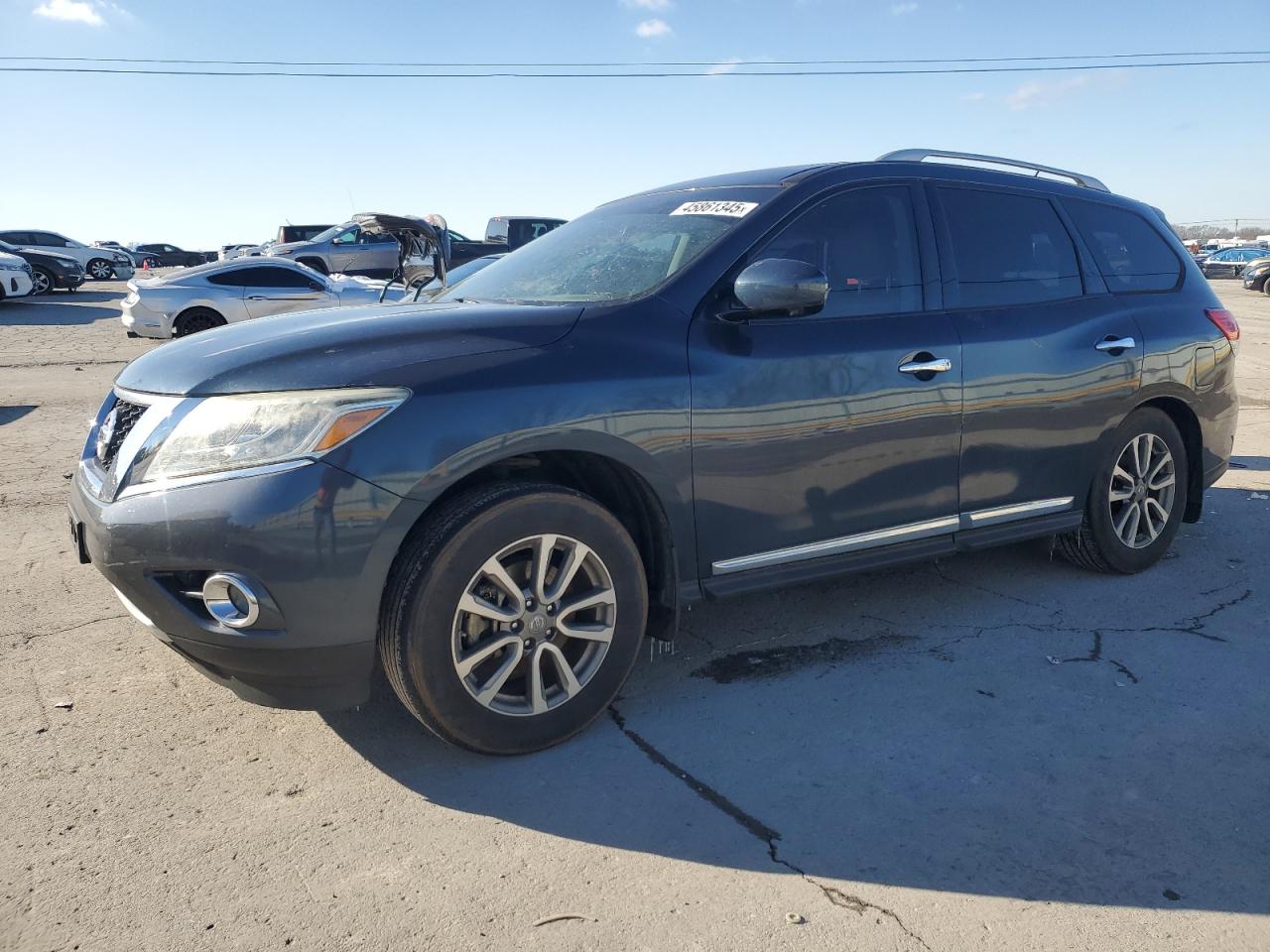 2015 Nissan Pathfinder - Image 1