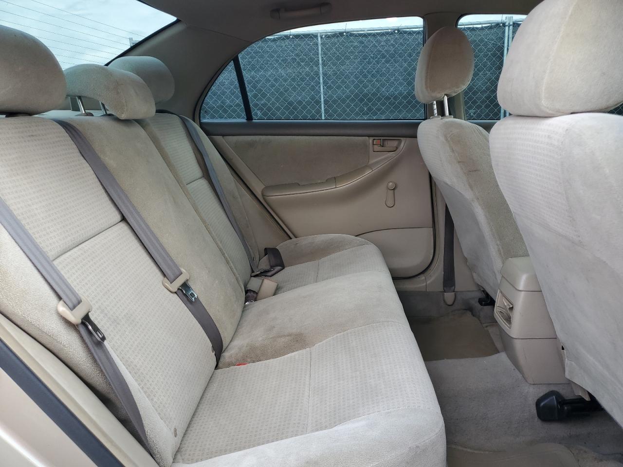 2006 Toyota Corolla - Image 10