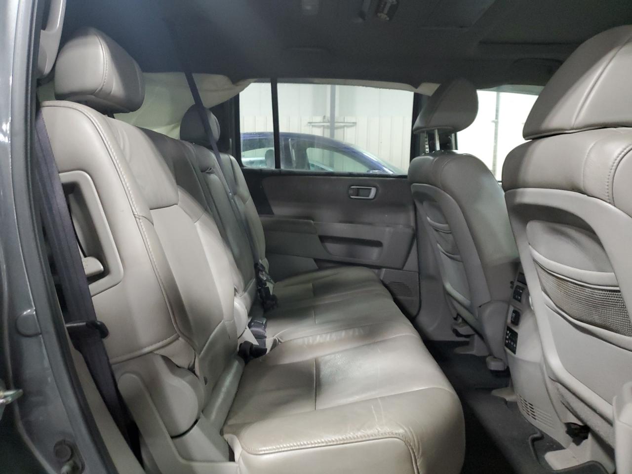 2011 Honda Pilot - Image 11