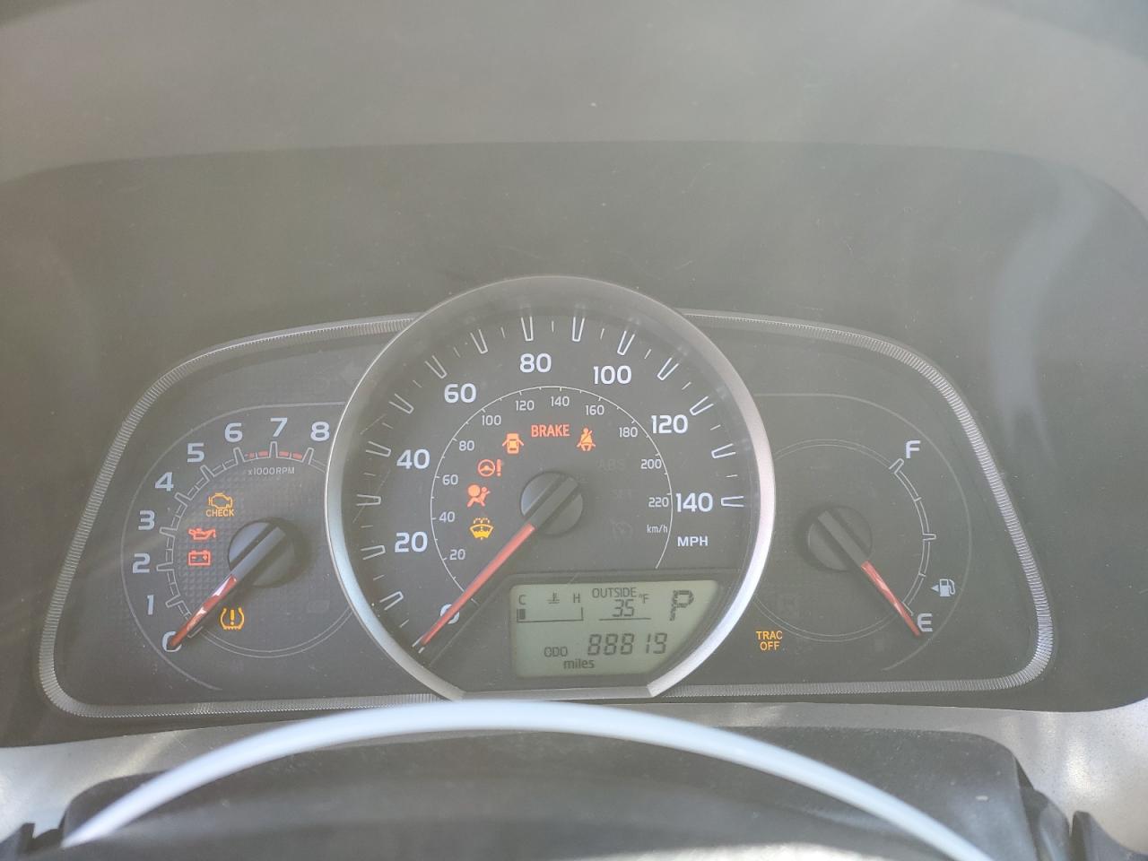 2015 Toyota RAV 4 - Image 9