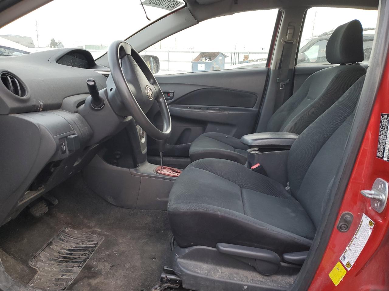 2012 Toyota Yaris - Image 7