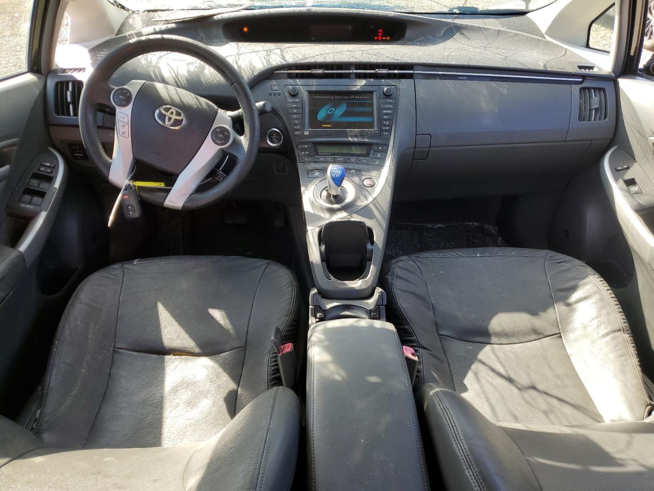 2010 Toyota Prius - Image 8