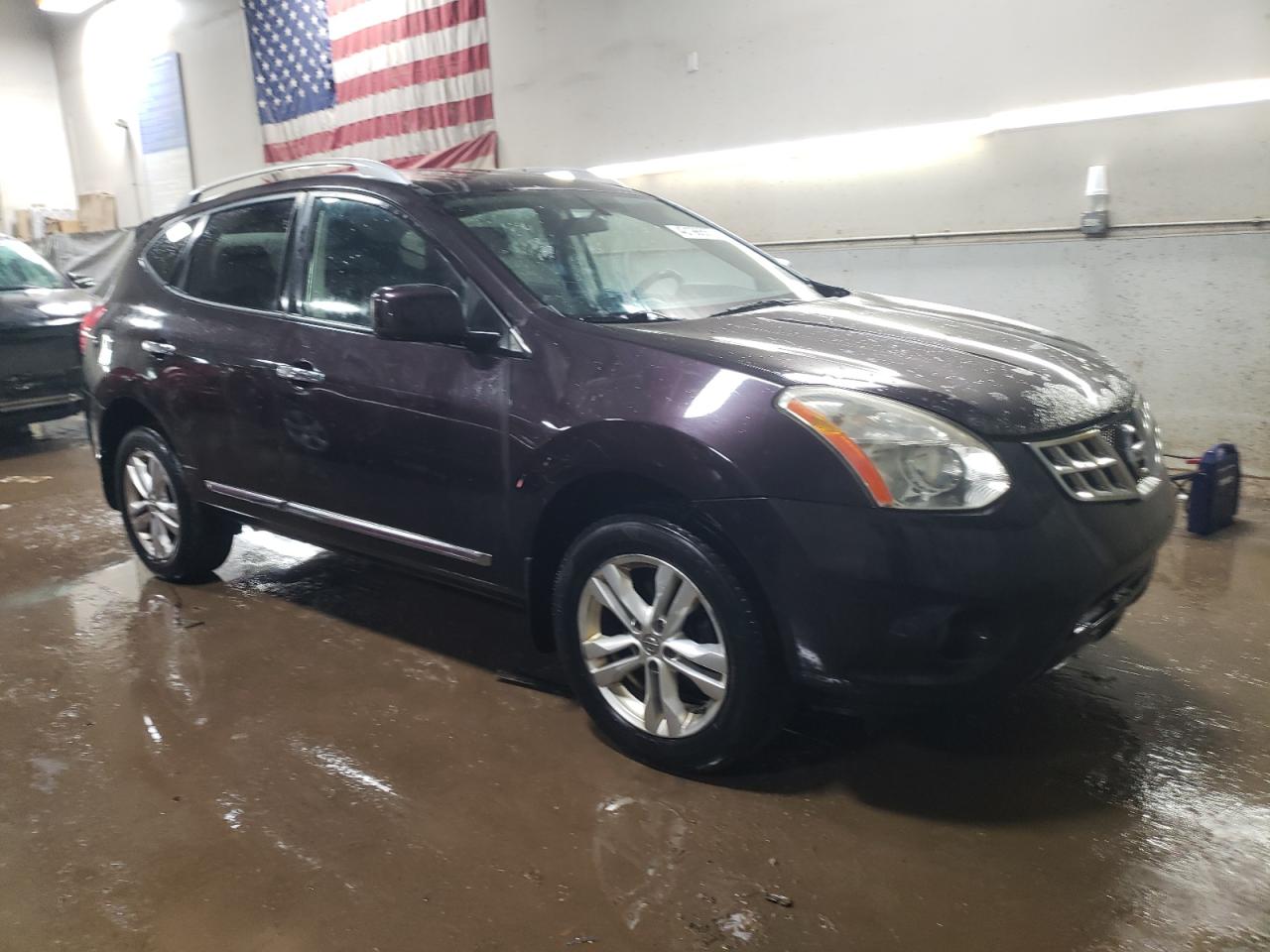 2013 Nissan Rogue - Image 4