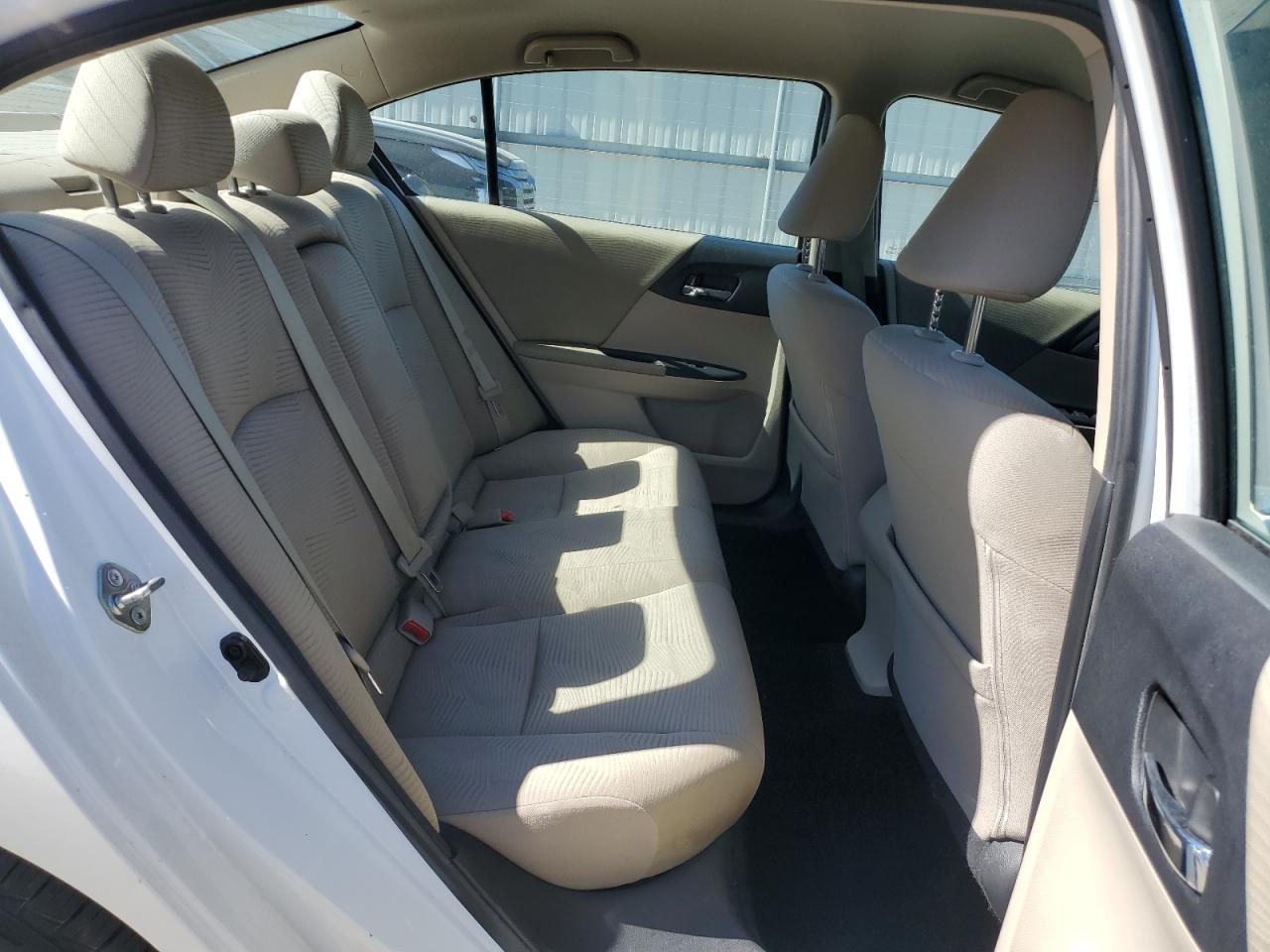 2015 Honda Accord - Image 10