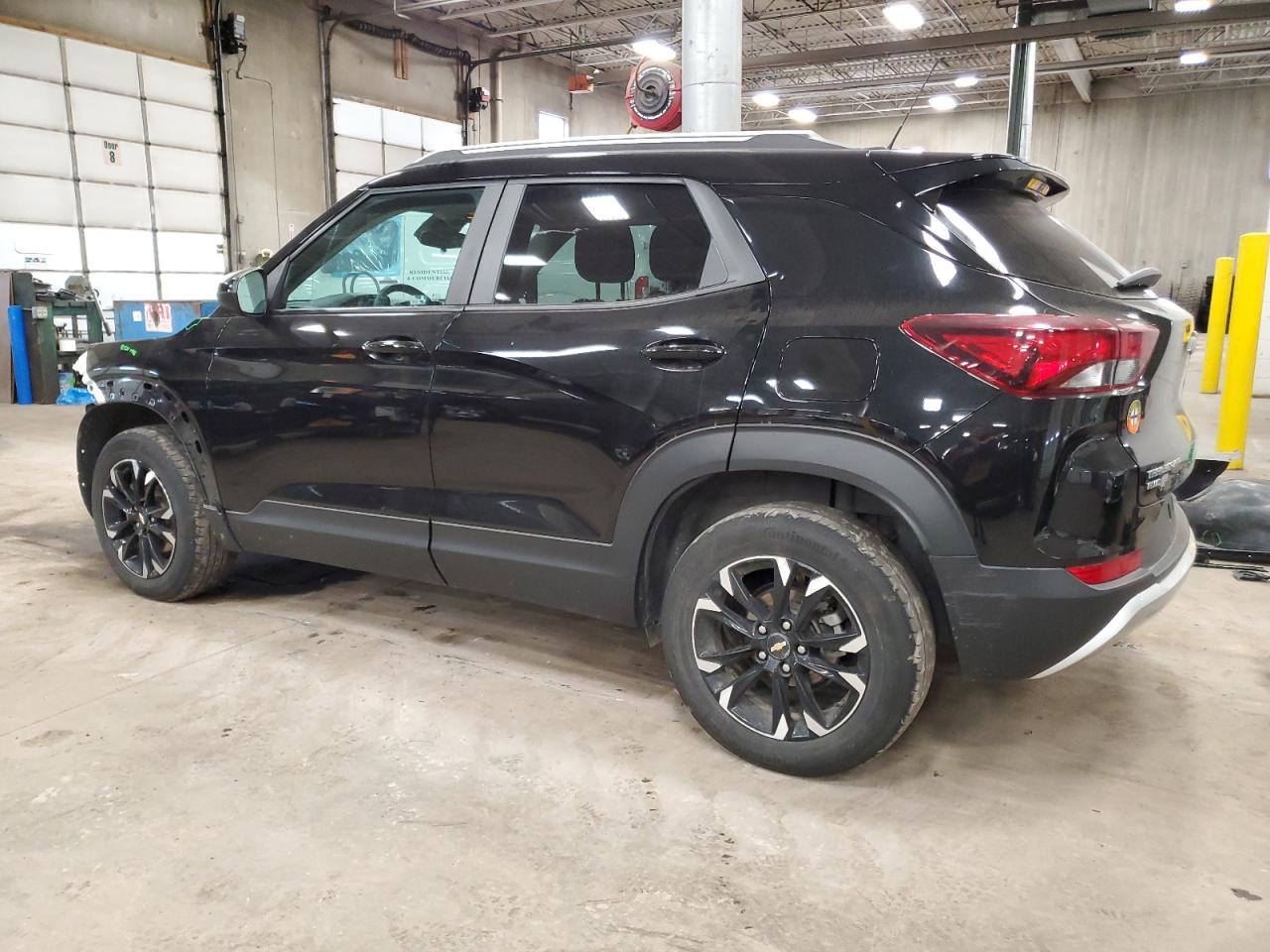 2021 Chevrolet TrailBlazer - Image 2