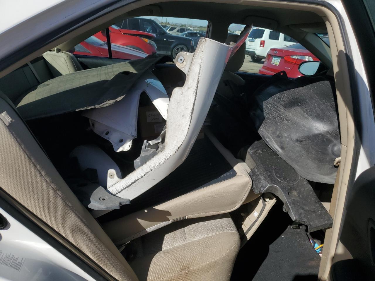 2012 Toyota Camry - Image 10