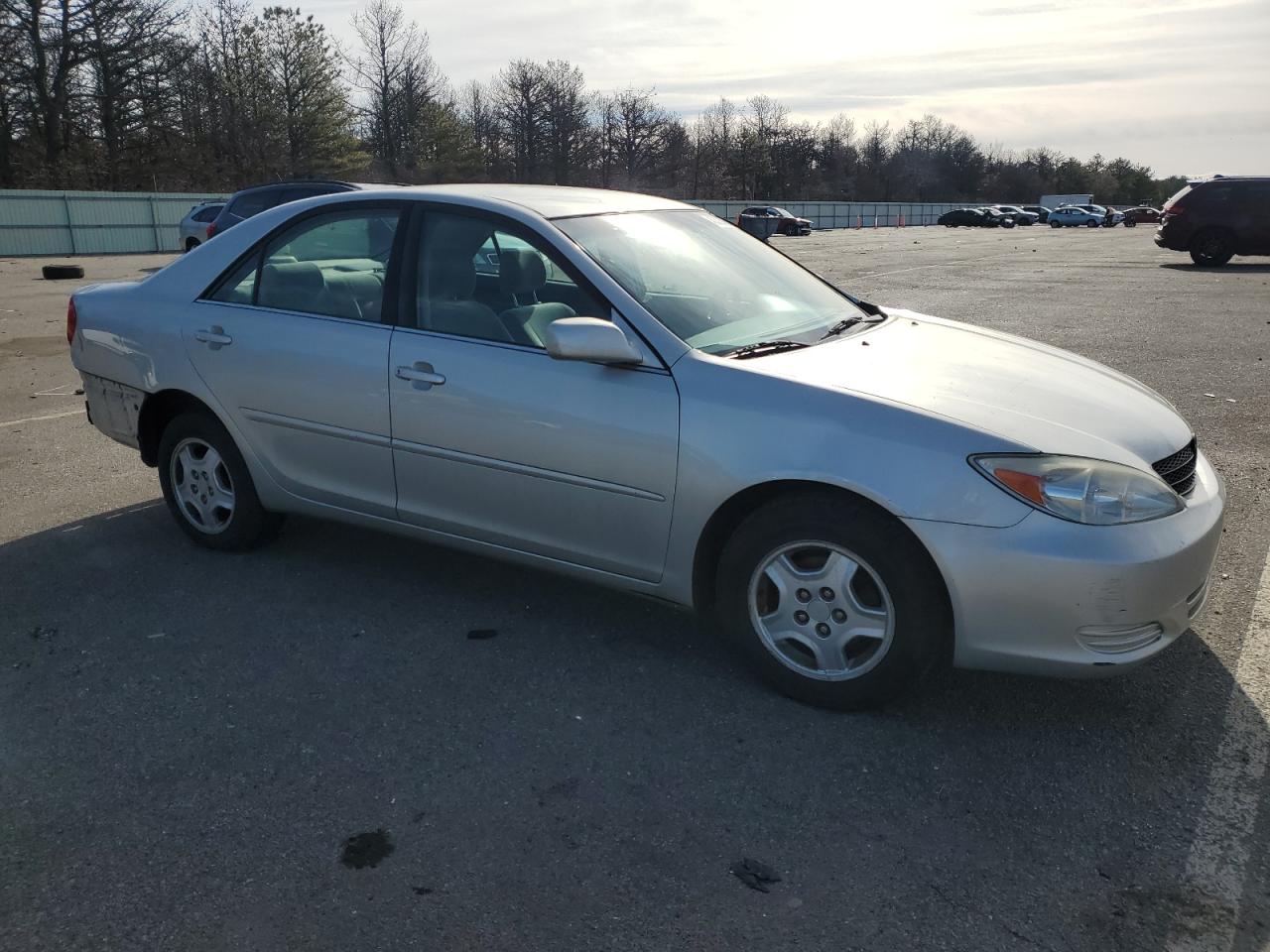 2003 Toyota Camry - Image 4