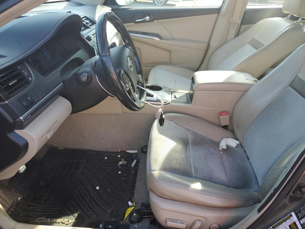 2013 Toyota Camry - Image 7