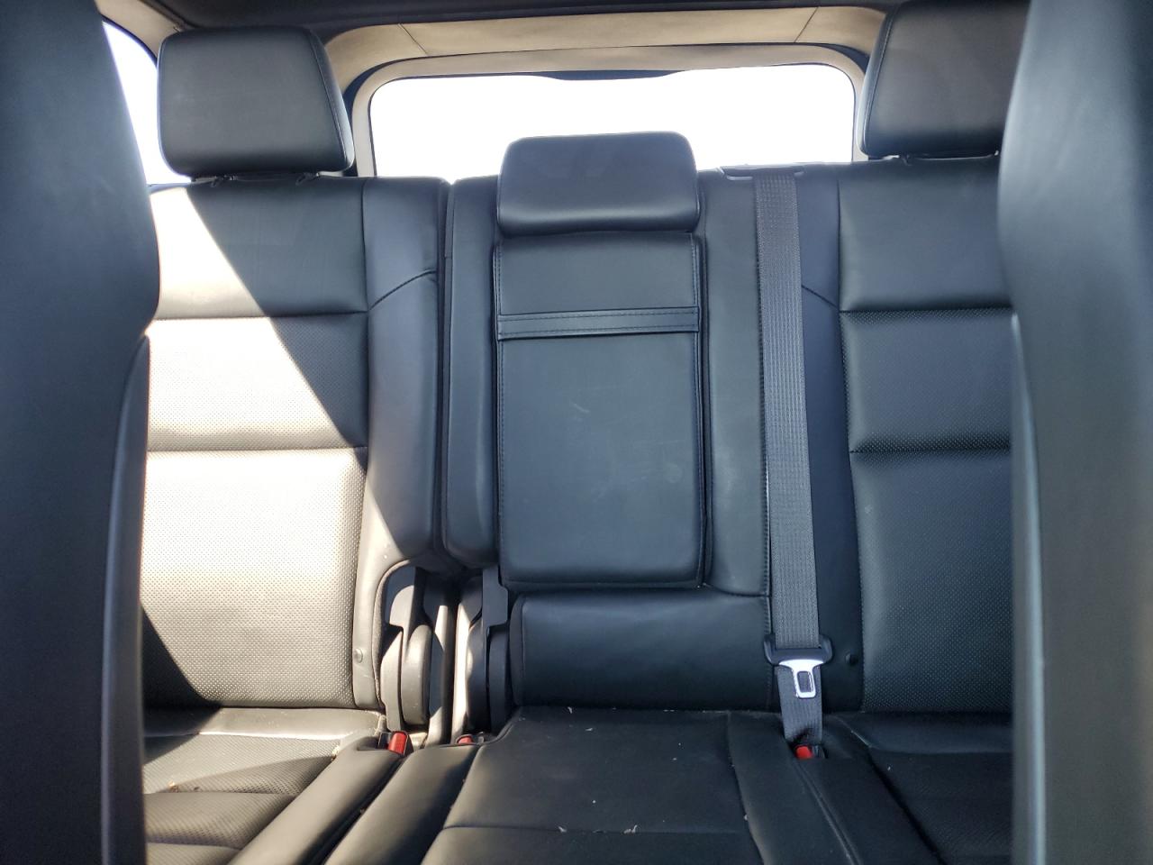 2019 Jeep Grand Cherokee - Image 10