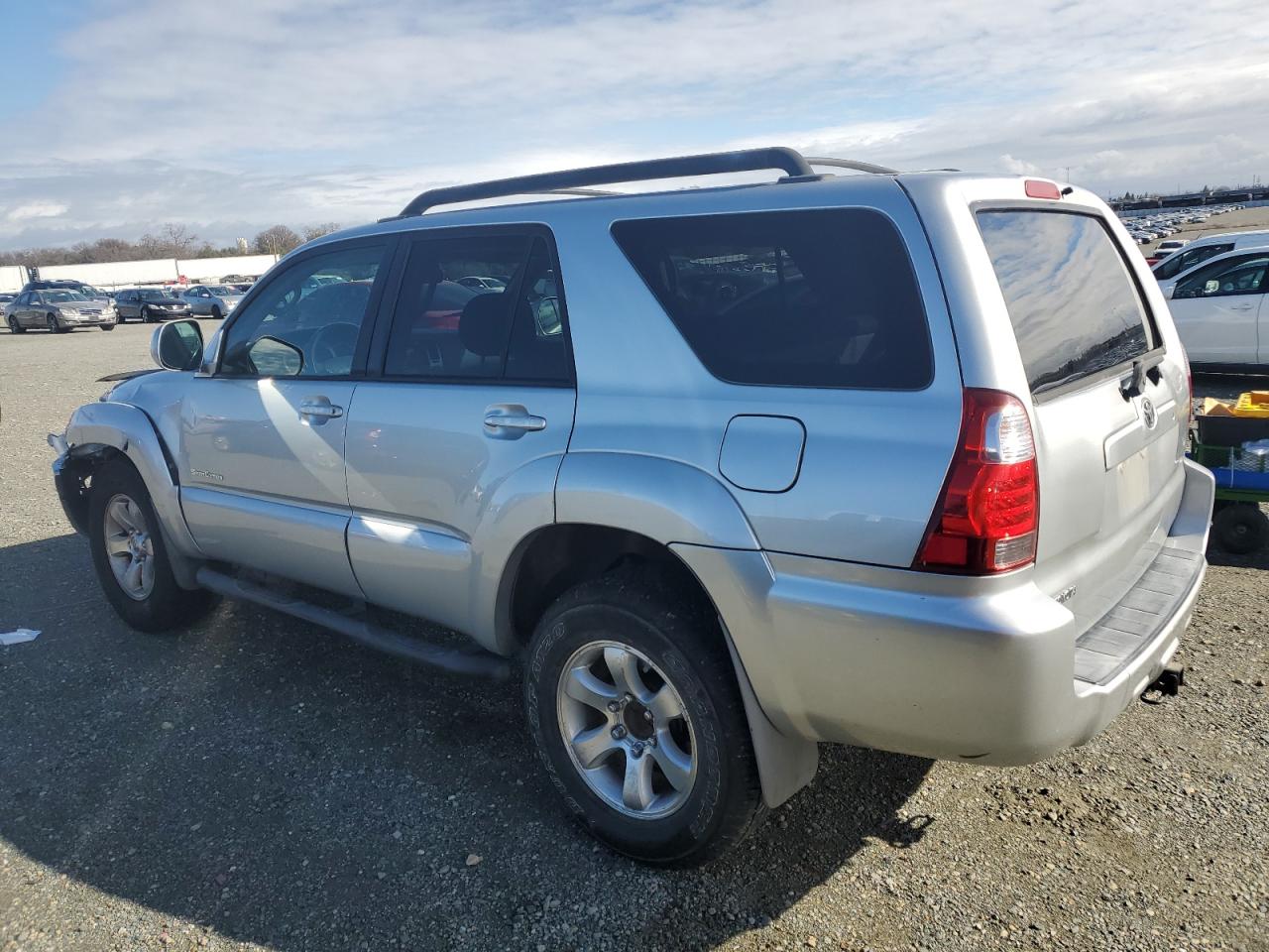 2007 Toyota 4Runner - Image 2