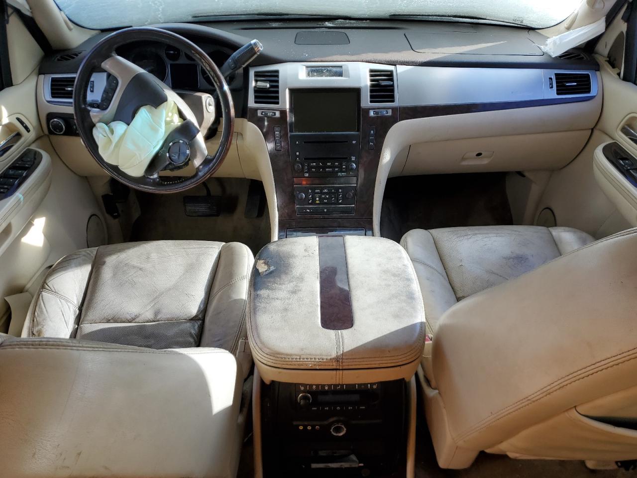 2007 Cadillac Escalade - Image 8