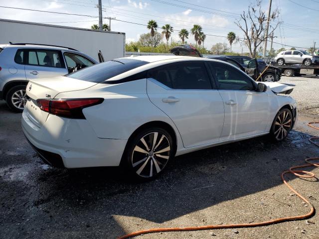  NISSAN ALTIMA 2019 Biały