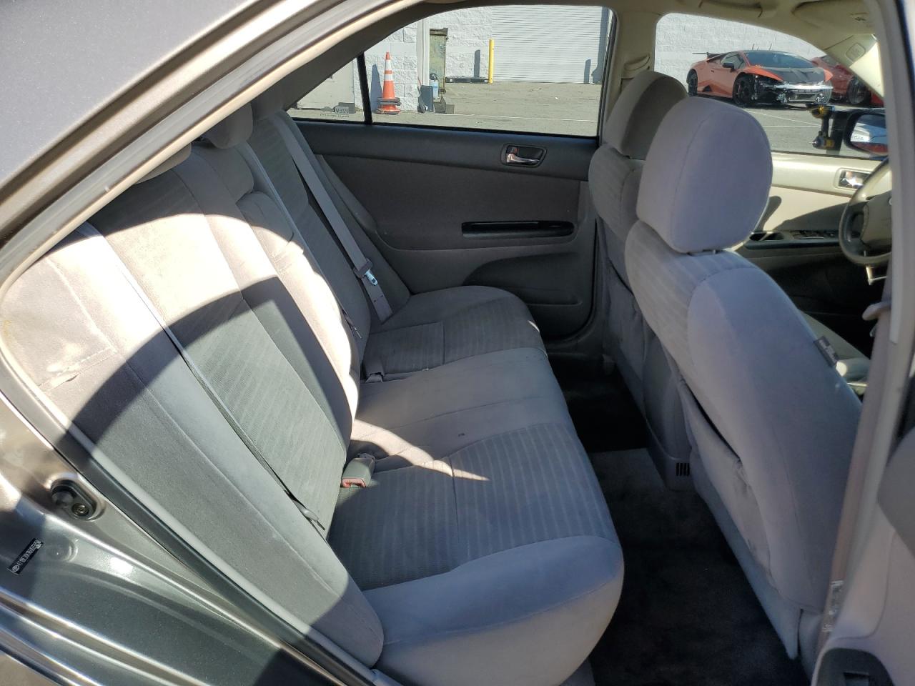 2006 Toyota Camry - Image 10